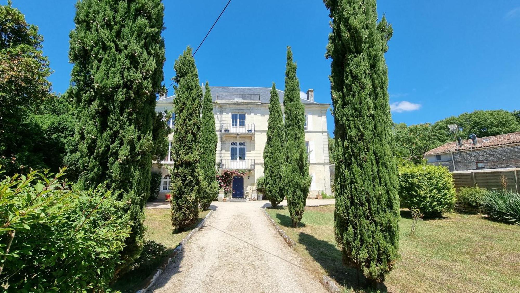 הוילה Saint-Just-Luzac Domaine De Rochebonne מראה חיצוני תמונה
