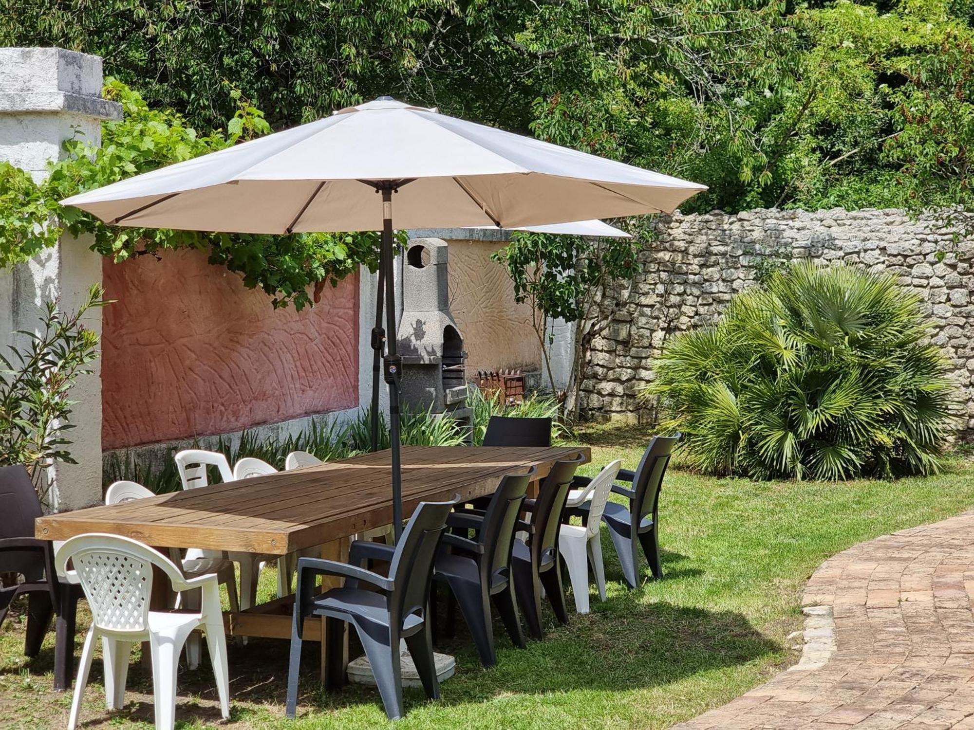 הוילה Saint-Just-Luzac Domaine De Rochebonne מראה חיצוני תמונה